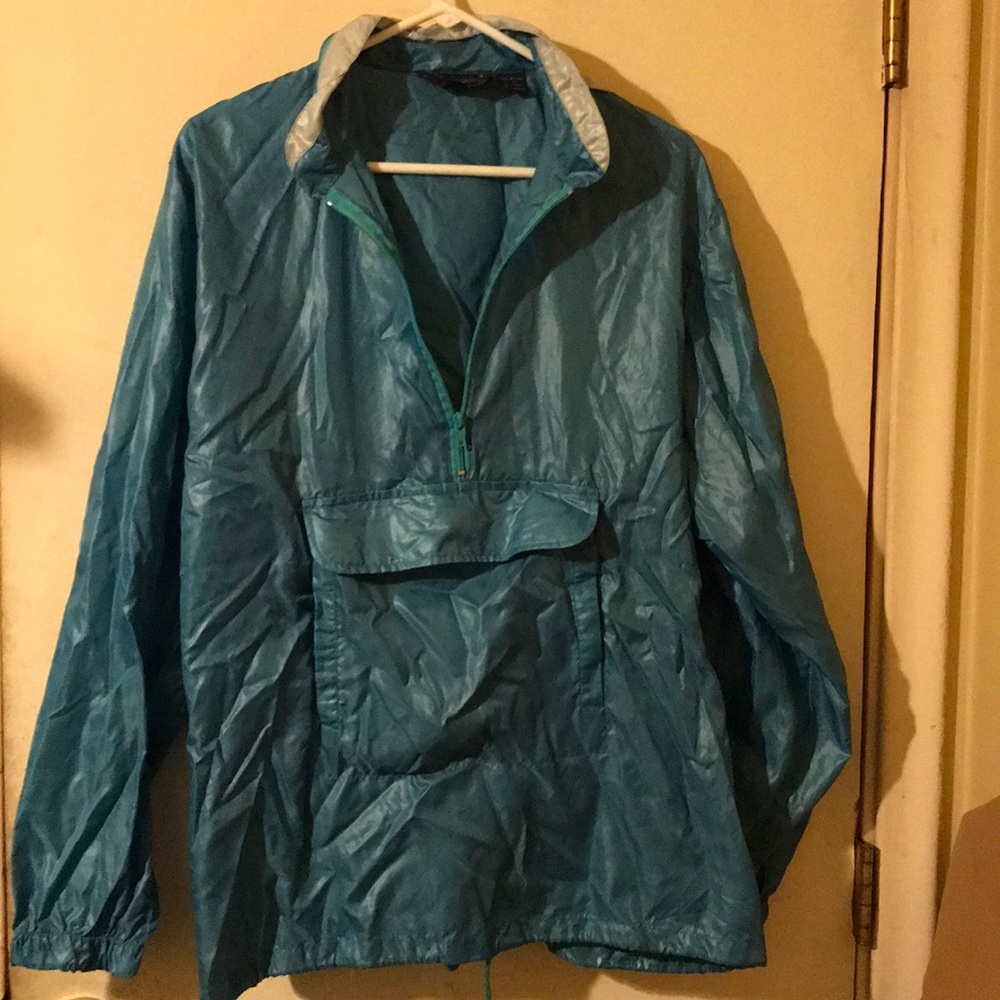 Van heusen raincoat